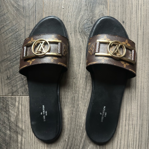 Louis Vuitton Shoes - Louis Vuitton Brown and Black Sandals